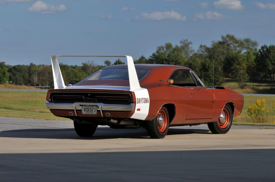  Dodge Charger Daytona Hemi 1969 года  (фото 11 из 29)